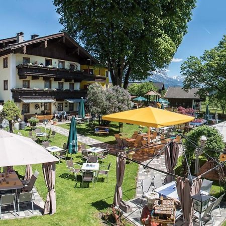 Ferienhotel Lindenhof Leogang Eksteriør billede