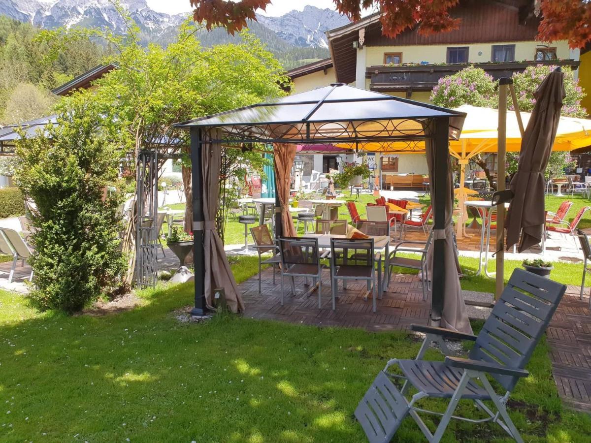 Ferienhotel Lindenhof Leogang Eksteriør billede