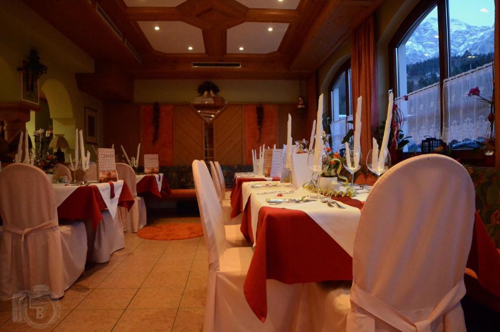 Ferienhotel Lindenhof Leogang Eksteriør billede
